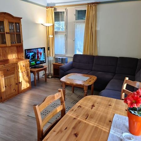 Haus Otto - Whg 1 Apartment Wyk auf Foehr Luaran gambar